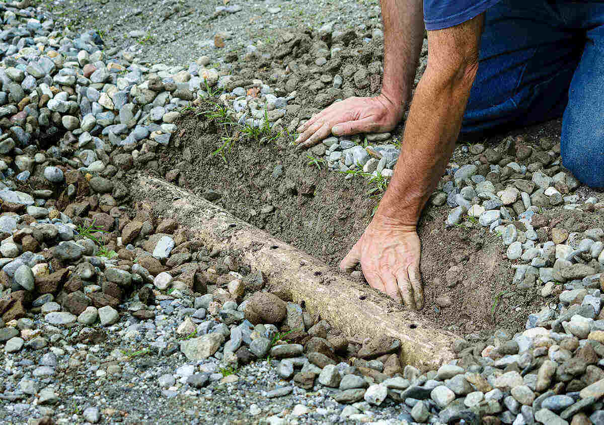 Methods Improve Yard Drainage